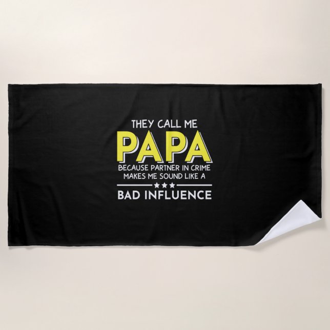 Toalla De Playa Regalo de Papá Me Llaman Papas (Anverso)