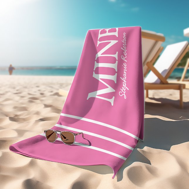 Toalla De Playa Rosa 'MÍO' personalizado para él y ella (Subido por el creador)