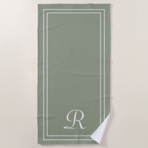 Toalla de playa Sage Green Monograma simple y eleg