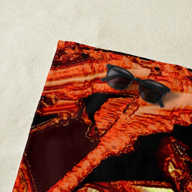 Toalla De Playa Salmón coral o oscuro destruido, fondo negro (In situ)