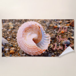 Toalla De Playa Shell rosa personalizado en la foto de la playa