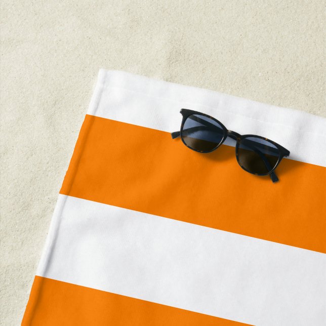 Toalla de playa Spring Orange & White Stripe (In situ)