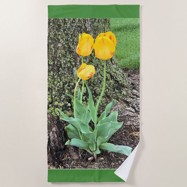 Toalla De Playa Tres tulipanes amarillos / (Anverso)