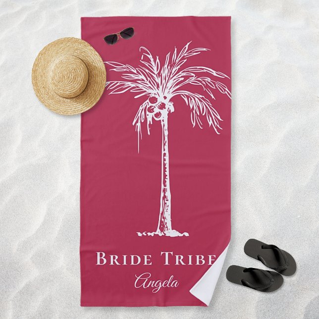 Toalla De Playa Tribuna de novia Magenta Personalizado de árbol de (Bride Tribe Magenta White Palm Tree Custom Beach Towel)