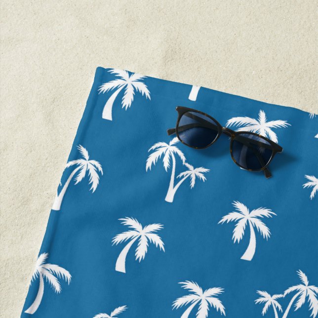 Toalla De Playa Tropical Palm Tree pattern blue (In situ)