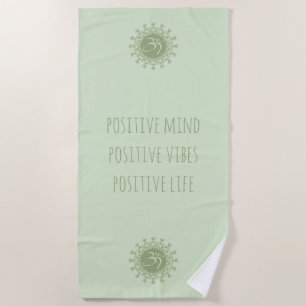 Toalla De Playa Vida y vibraciones de mente positiva de Om y Manda