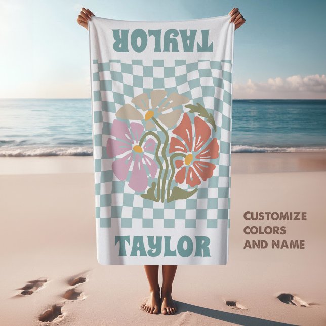 Toalla Personalizado de toalla de playa personaliz (turquoise back towel with custom name and flowers, retro groovy style)