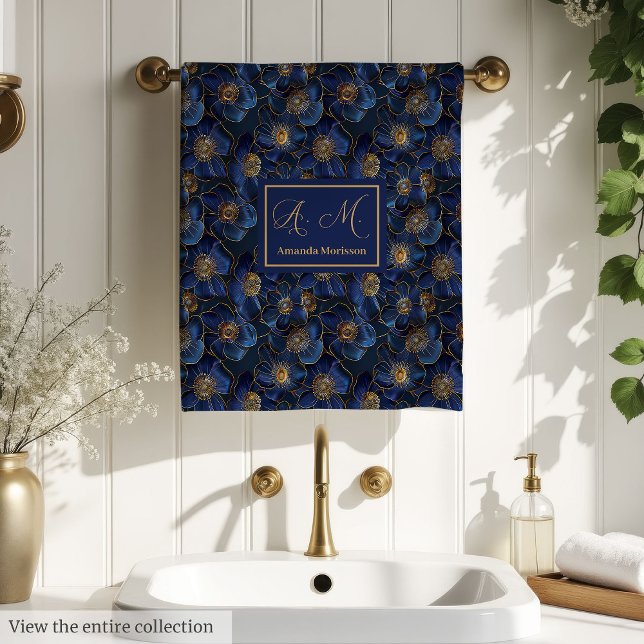 Toallas azules reales personalizadas con flores do (Personalized Royal Blue Towels Chic Gold Flower)