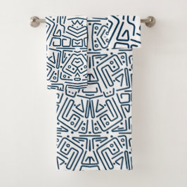 Toallas de baño blancas con líneas azules