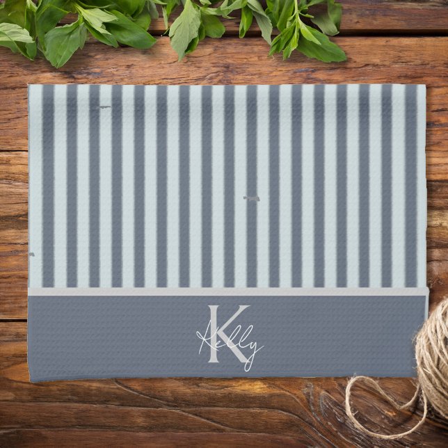 Toallas de cocina a rayas clásicas personalizadas (Personalized Classic Blues Striped Kitchen Towels)