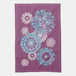 Toallas de cocina con copas de nieve púrpura