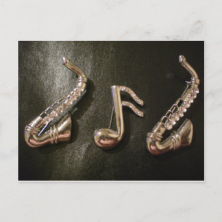 Toca una nota musical sobre ese Saxaphone