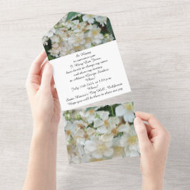 Todo En Uno Foto de ramo de flores blancas de invitación de co