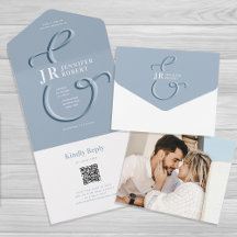 Invitación de Boda Azul Polvo con Monograma