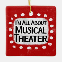 Todo sobre el ornamento del teatro musical