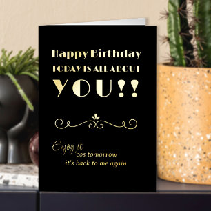 Todo sobre ti divertida tipografía de cumpleaños v