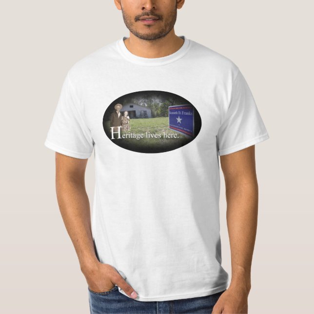 Tom franquea la camiseta de la familia (Anverso)