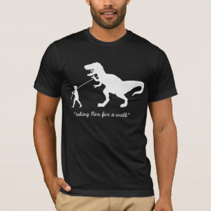 tomando a Rex para una camiseta del paseo -