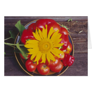 Tomates, pimienta roja, girasol - verduras