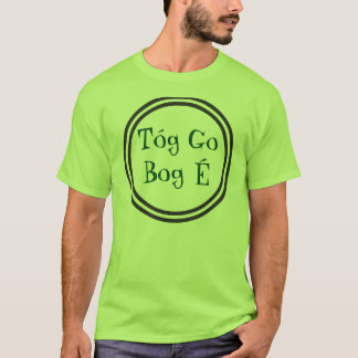 Tómele la camiseta irlandesa fácil