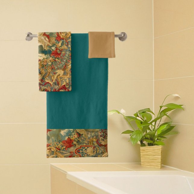 Tono de joyas de tapiz de época francés verde Verd (Add elegance to your bathroom with these dark teal green French vintage tapestry towels.)