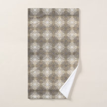 Tonos de Gris, Beige y Encaje Blanco