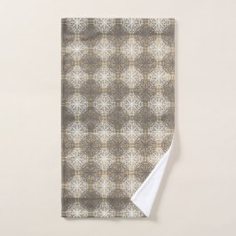 Tonos de Gris, Beige y Encaje Blanco
