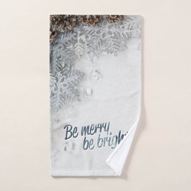 Tonos de pino, vacaciones de copos de nieve (Toalla de mano)