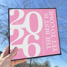 Topper negrita del tapón de graduación rosada de 2