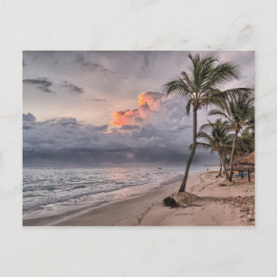 Tormenta tropical ingresando postal