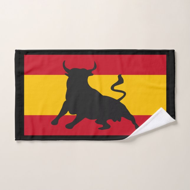 Toro negro de silueta sobre la bandera española (Toalla de mano)