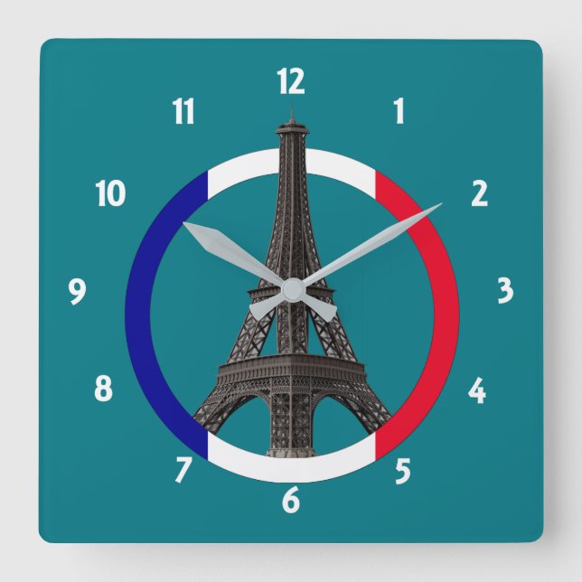 Torre Eiffel de París en el reloj de pared de la P (Anverso)