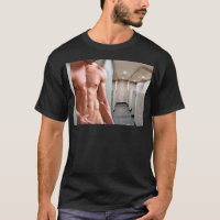 Torso masculino musculoso sin camiseta de Slippery