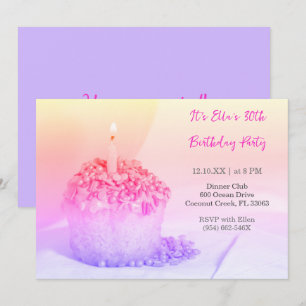 Torta morada colorida invitación de cumpleaños núm