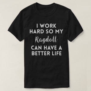 Trabajo la camiseta dura de la cita del gato de