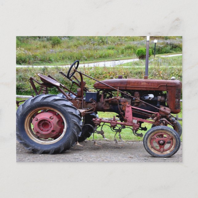 Tractor Antiguo - Tarjeta Postal (Anverso)