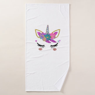 Traje de cumpleaños de unicornio lindo