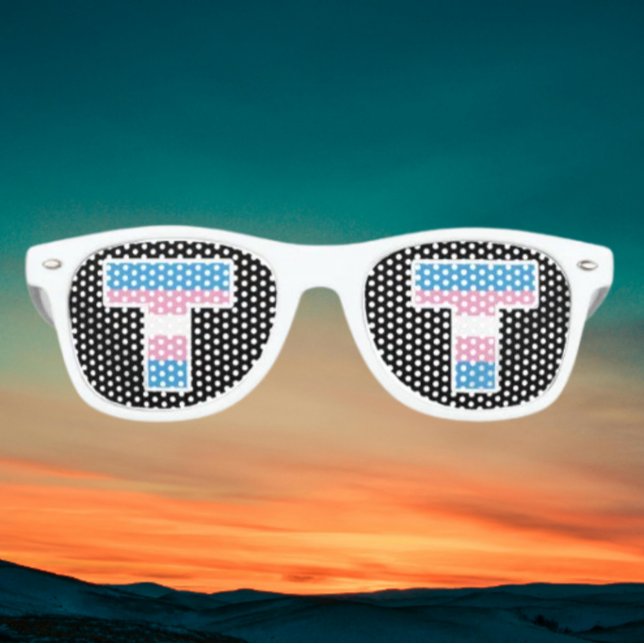 Trans Pride Capital T Gafas de sol Fiesta (Subido por el creador)