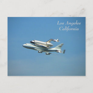 ¡Transbordador espacial sobre la postal de Los Áng