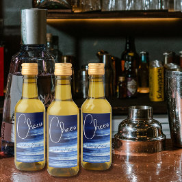 Trazos de pincel de acuarela azul y blanco de la M