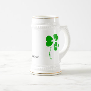 Trébol del verde del día de St Patrick - taza de
