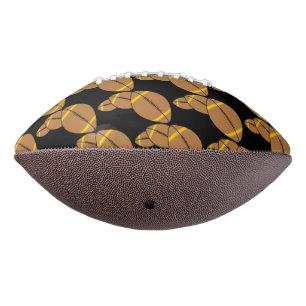 Tres balones de fútbol americano