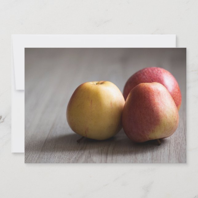 Tres manzanas maduras (Anverso)