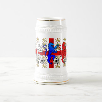 Tres tazas de los futbolistas de los leones y de