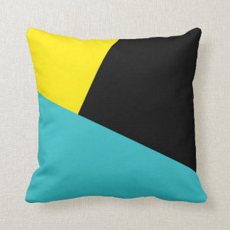 Tri almohada del color