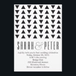 Triángulos Invitación a la boda moderna<br><div class="desc">Patrón geométrico con triángulos negros invitación moderna. Esto es parte de un set,  encontrar RSVP coincidente e insertar tarjeta en nuestra tienda.</div>