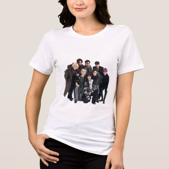 Triblenda camiseta de stray kids (Anverso)