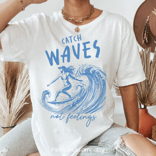 Triblenda Camiseta de surfista 'Olas, no sentimientos' – Art