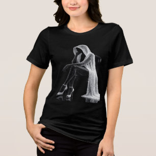 Triblenda Camiseta negra de mujer con figura artística surre