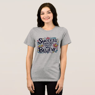 Triblenda diseño de moda caminar y camiseta de bondad